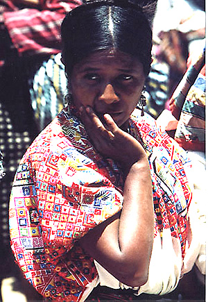 Die gewebten Blusen der Frauen von Nahualá sind nicht zu verwechseln